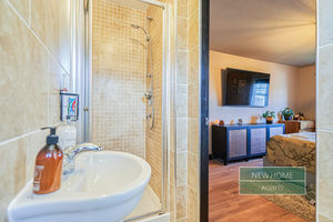 Photo 20- click for photo gallery